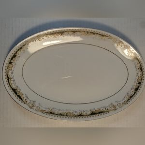 Vintage Signature Collection Queen Anne's Select Fine China Oval Serving Dish